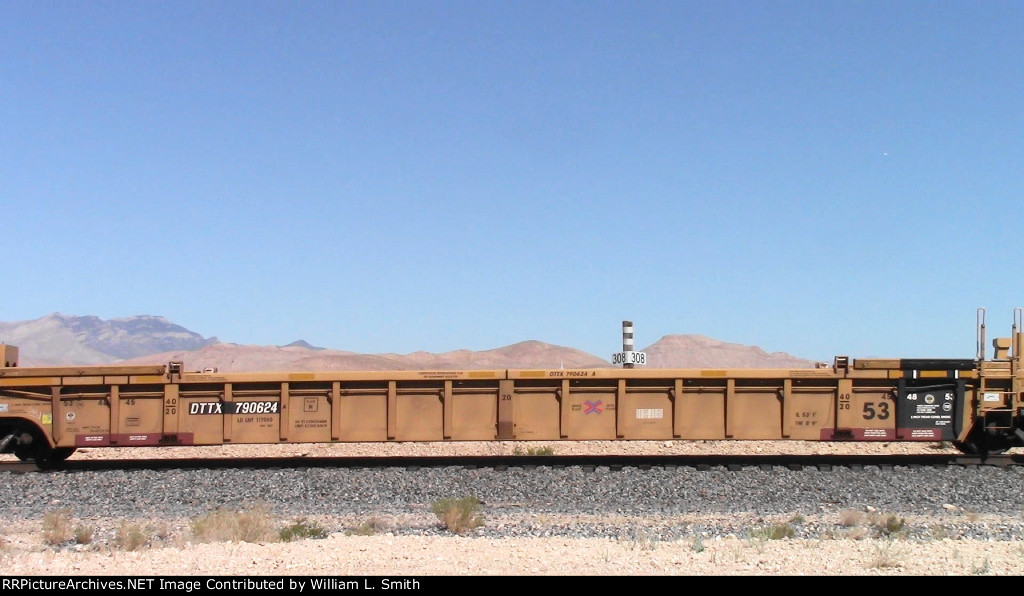 WB Unit Container Frt at Erie NV -90